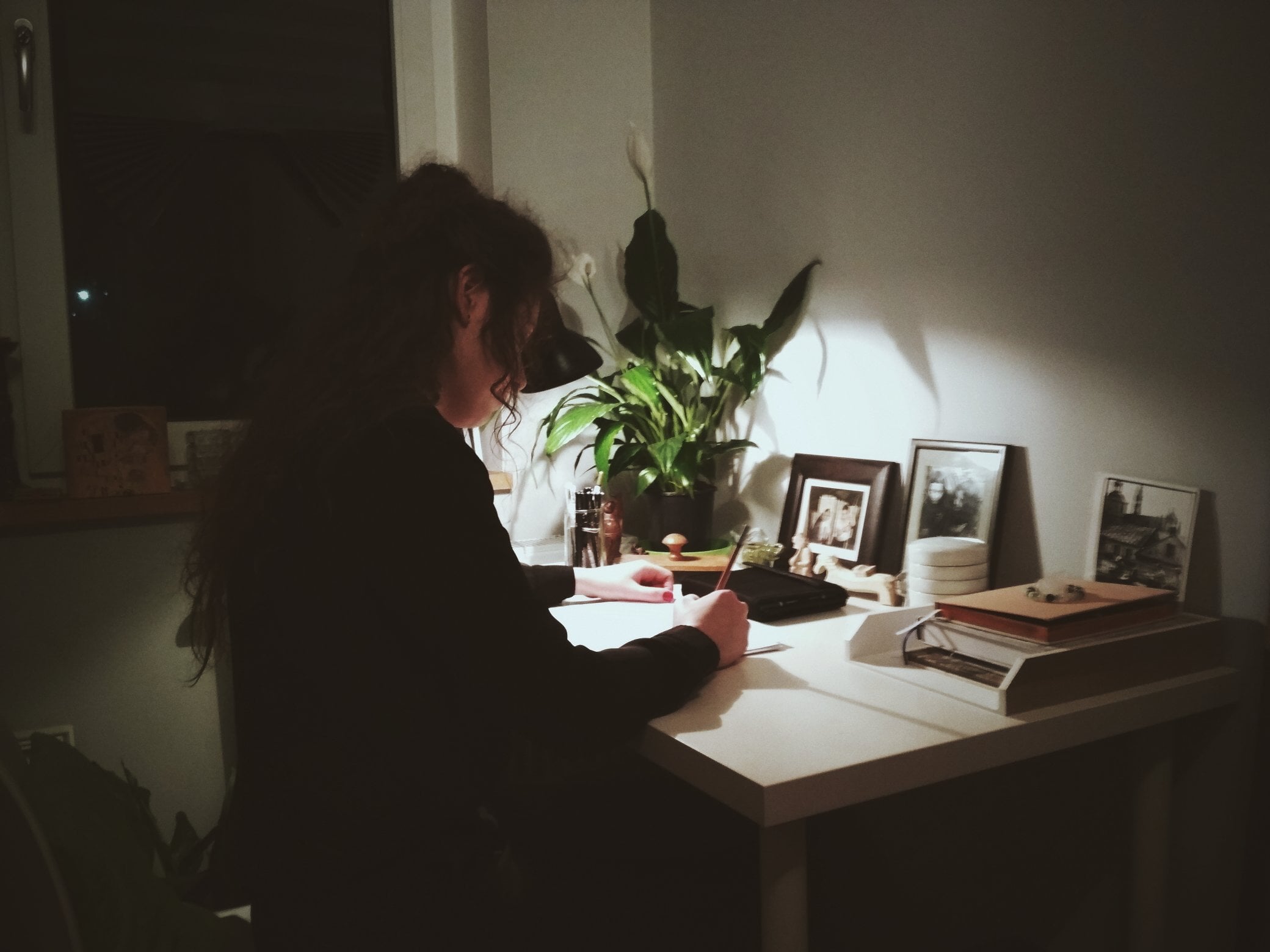 You are currently viewing Projekt pasja – Nina Mazur o rysunku: „za talentem każdego artysty stoją lata nauki”